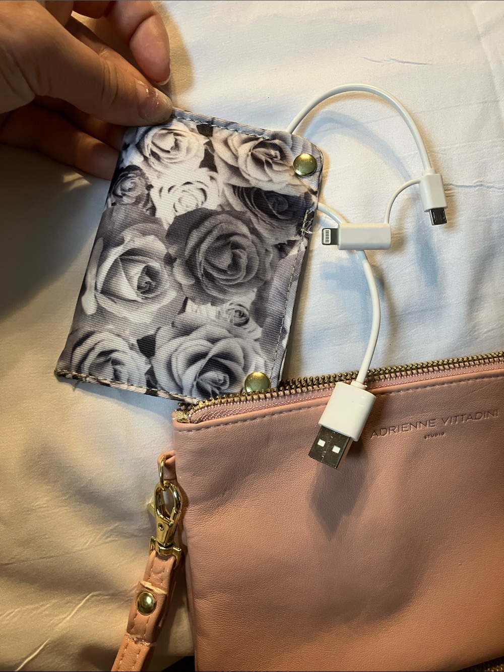 Adrienne Vittadini - Rose Pink w/ charger 🔌 included inside clutch!! FREE GIFT!